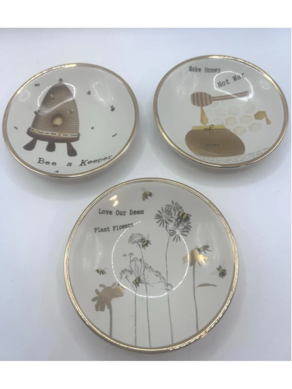 One Hundred 80 Degrees Bee Keeper Set of 3 Trinket Dish Plates Honey Love Bees